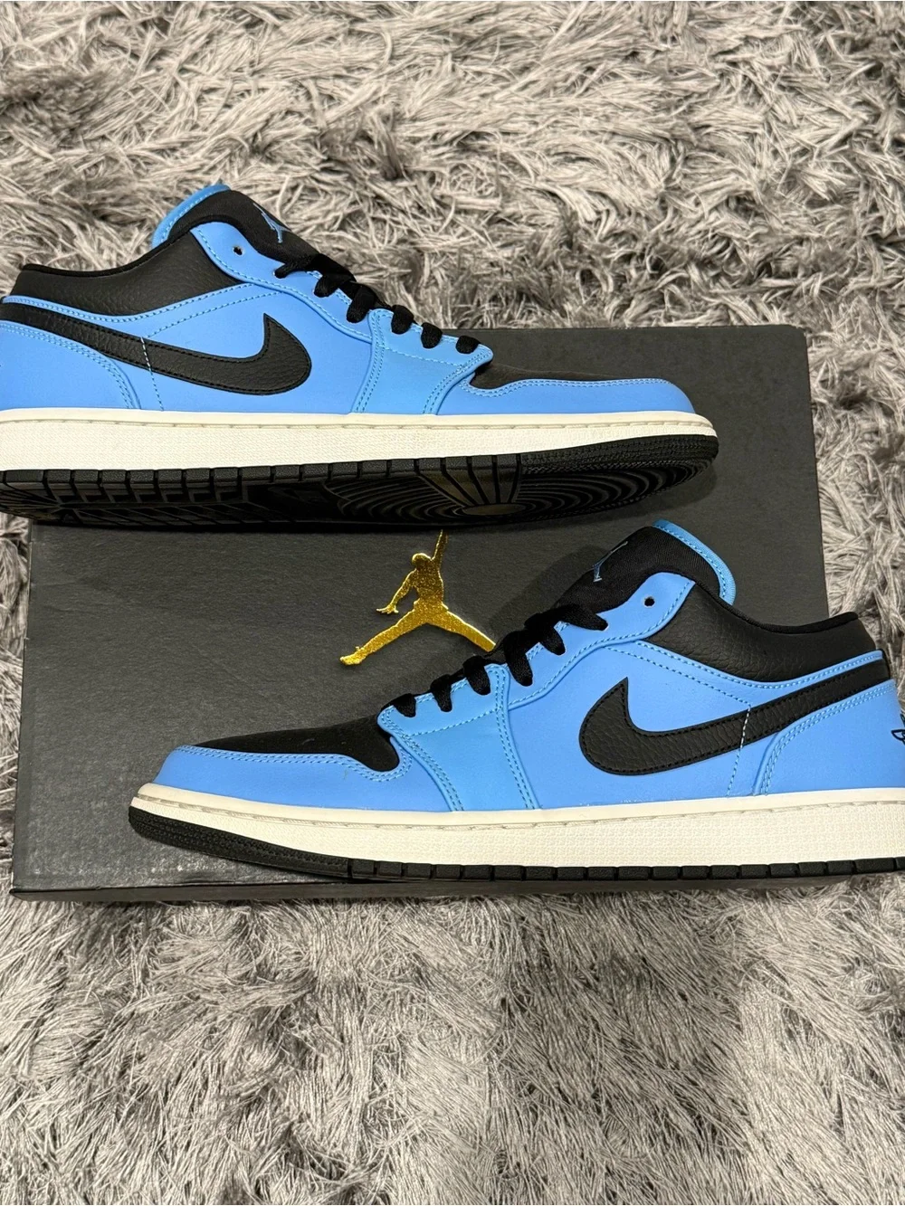 Jordan 1 Low University Blue Black Mens 10.5
